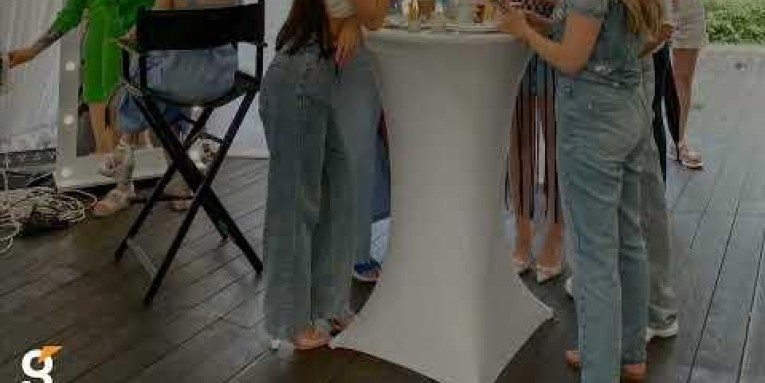 JEANS CHIC PARTY
