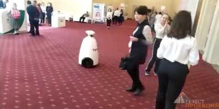 Компания Gefest Capital предоставила в аренду рекламного rBot
